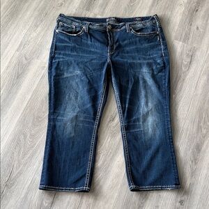 Silver Jeans Women's Suki Dark Blue capri Jean size 22 PLUS